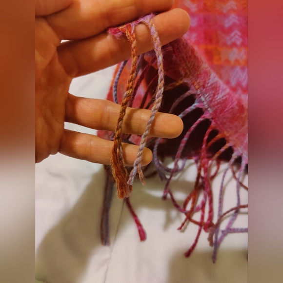 Victoire Mathieu Paris sophisticated colorful woven scarf 🧣 - Picture 13 of 15